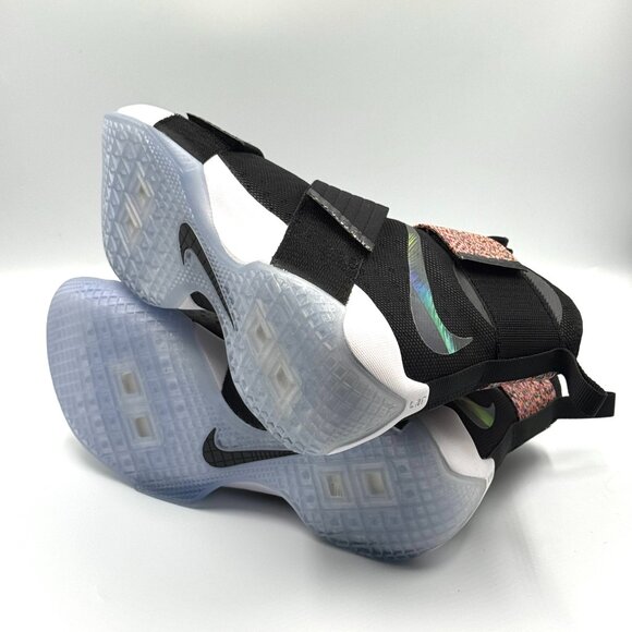 Nike LeBron Soldier 10 'Iridescent' - Picture 11 of 15